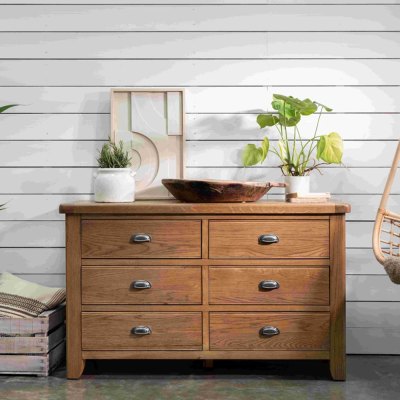 Woodvale Bedroom Collection