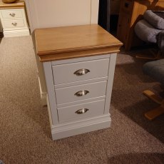 Clearance Geneva 3 Drawer Bedside (Platinum)