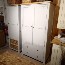 Clearance Bristol Painted Double Larder (Cobblestone Paint)