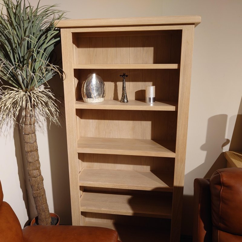 Clearance Milford Oak 180 x 90cm Bookcase