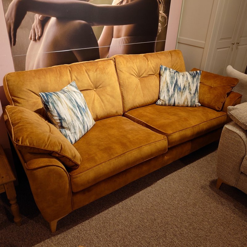 Clearance Exeter Grand Sofa