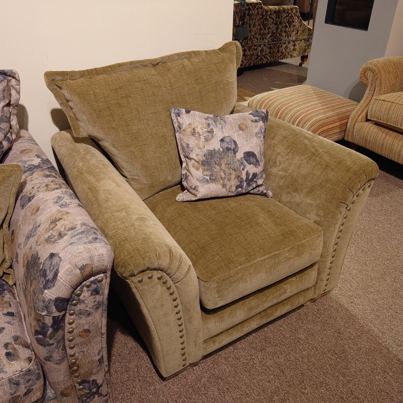 Clearance Abingdon Armchair